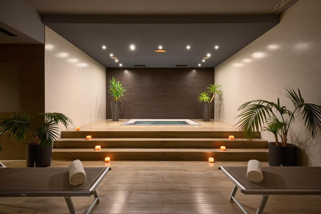וודיצה Hotel Olympia מראה חיצוני תמונה